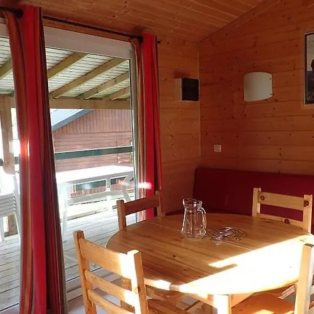 Accueillant Animaux - 7 Pers. - Api-1-52-2392 Camping Meyrueis