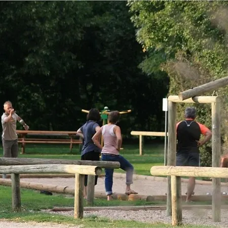 Accueillant Animaux - 7 Pers. - Api-1-52-2392 Camping *